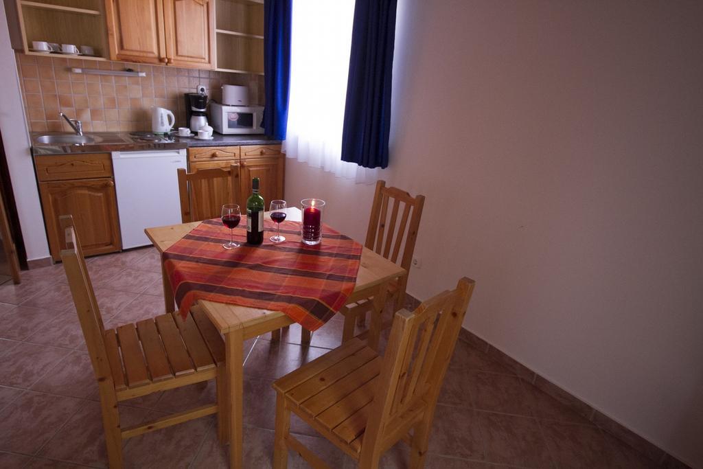 Relax Apartment House Zalakaros Ngoại thất bức ảnh